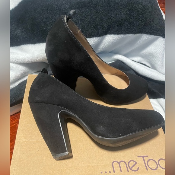 Black Suede Chunky Heels -size 6 1/2 - Picture 8 of 9